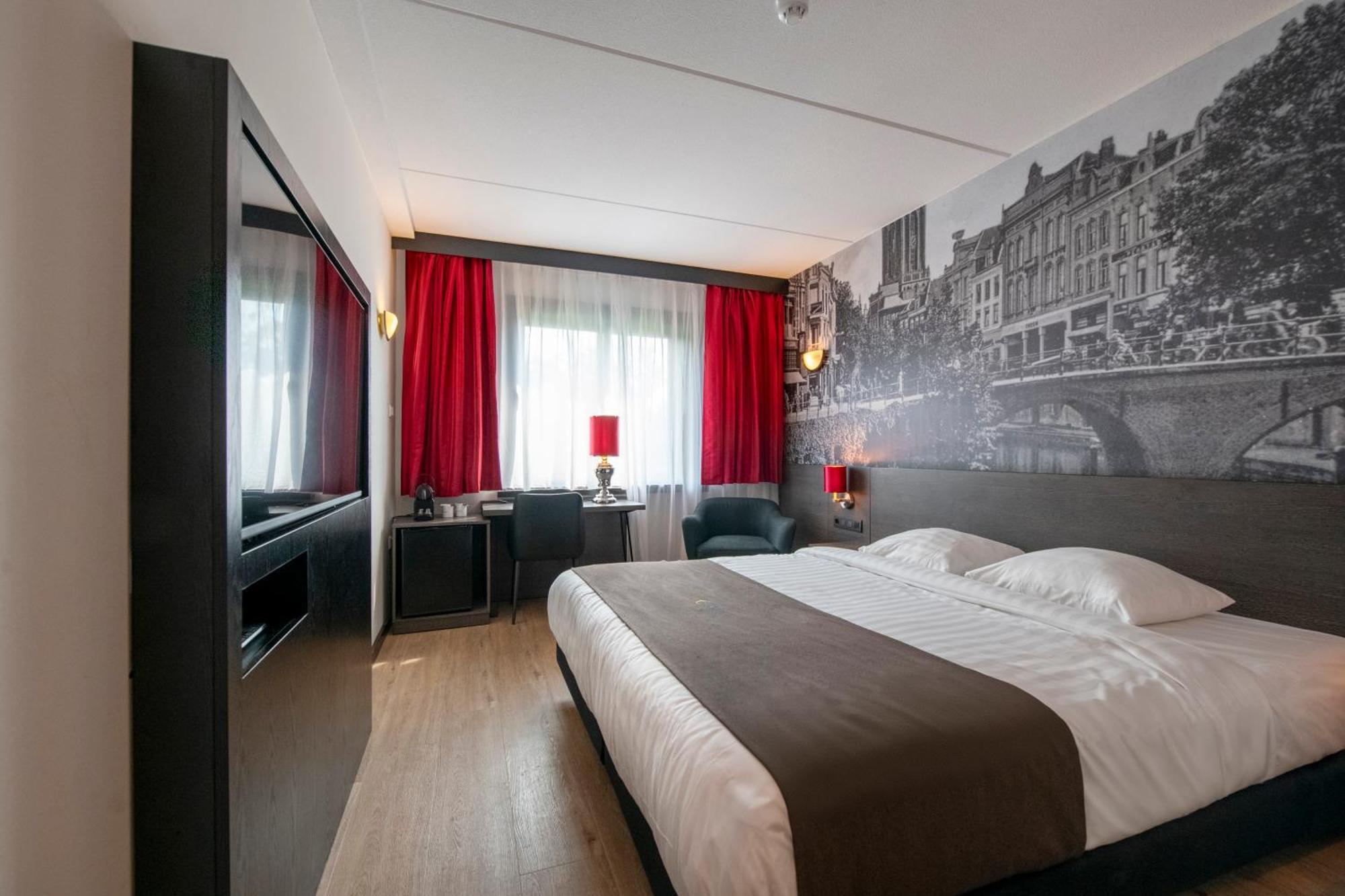 Bastion Hotel Barendrecht Esterno foto